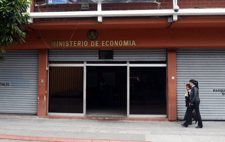 Guatemala mantiene comunicación con autoridades de EE. UU. sobre medidas arancelarias