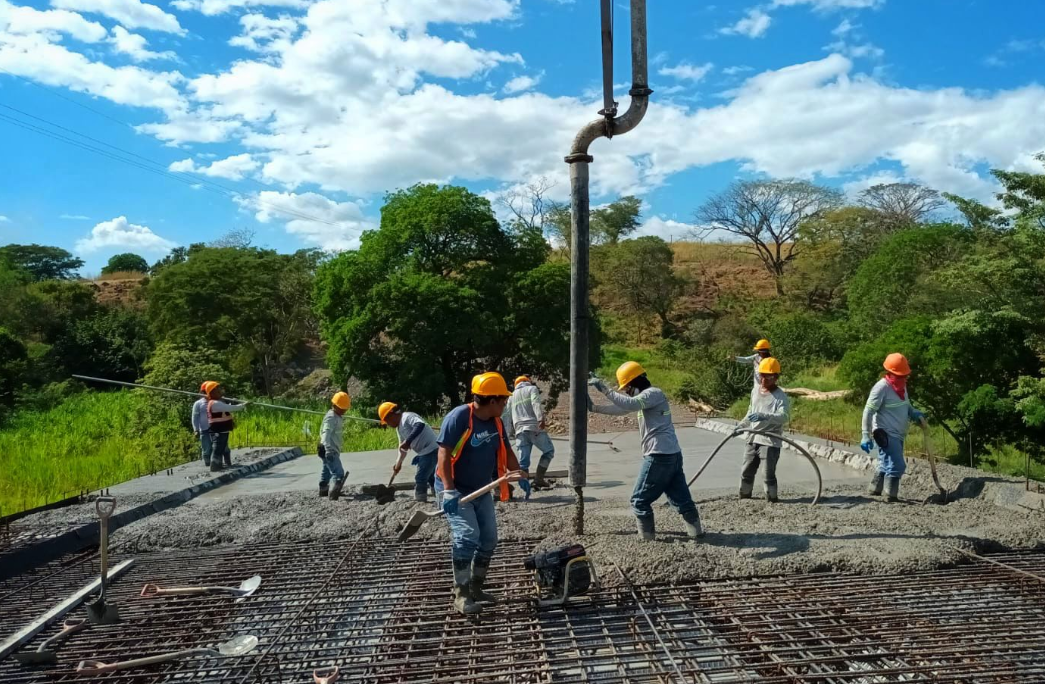 Construcción de anillo regional C-50 avanza en dos de sus tramos