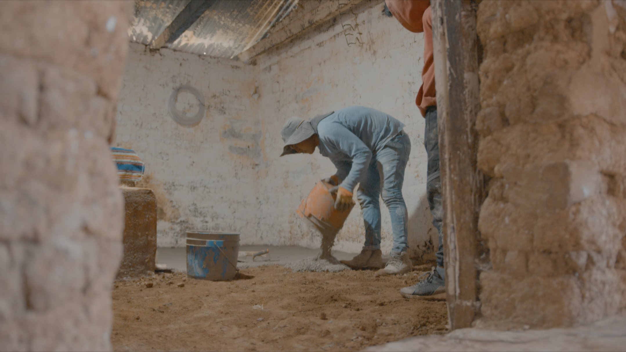 El Mides entregó 11 mil 180 sacos de concreto premezclado a familias del municipio de Jocotán, Chiquimula. (Foto: Mides)