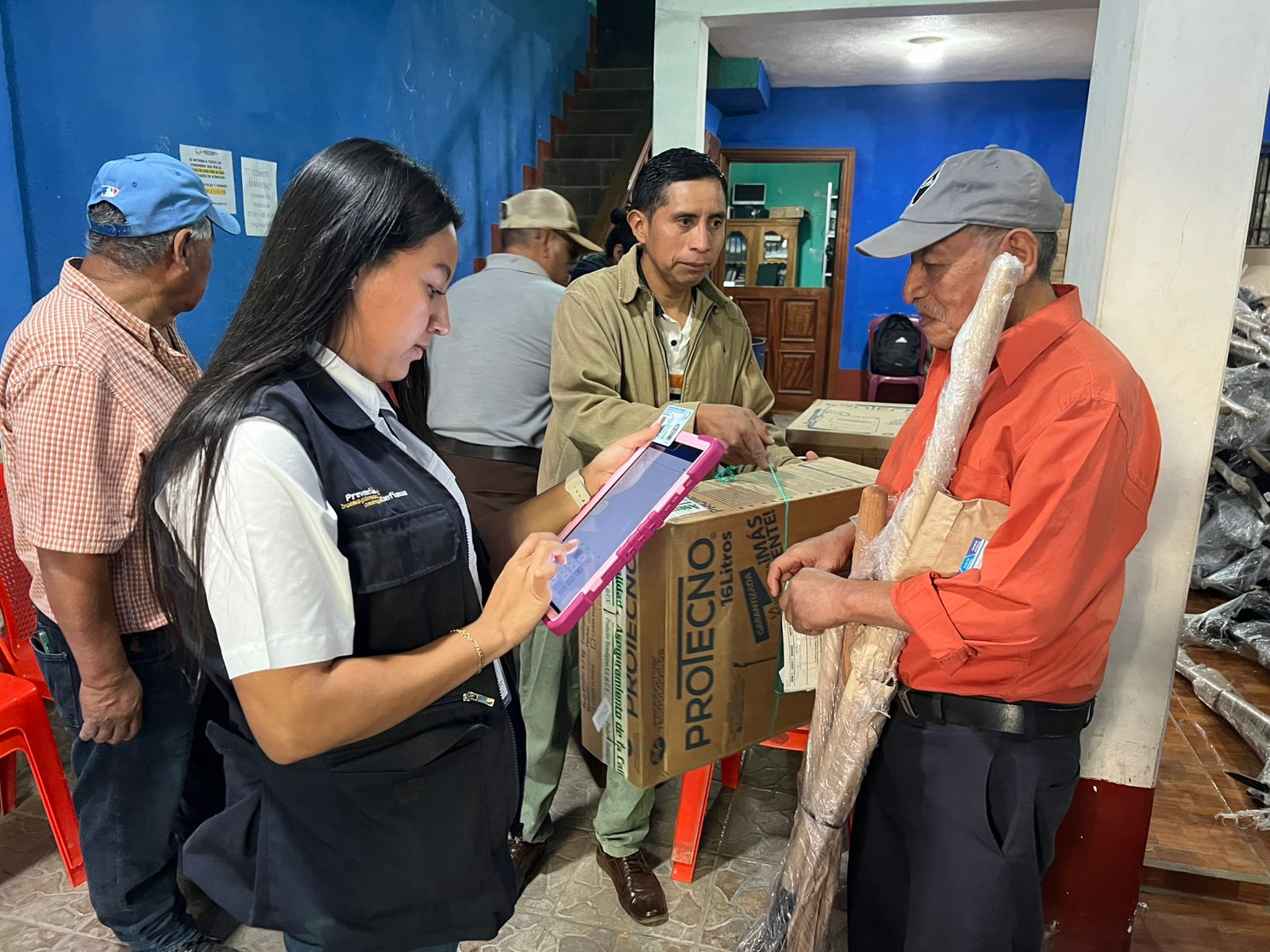 MAGA fortalece huertos familiares con entrega de kits productivos. (Foto: MAGA)