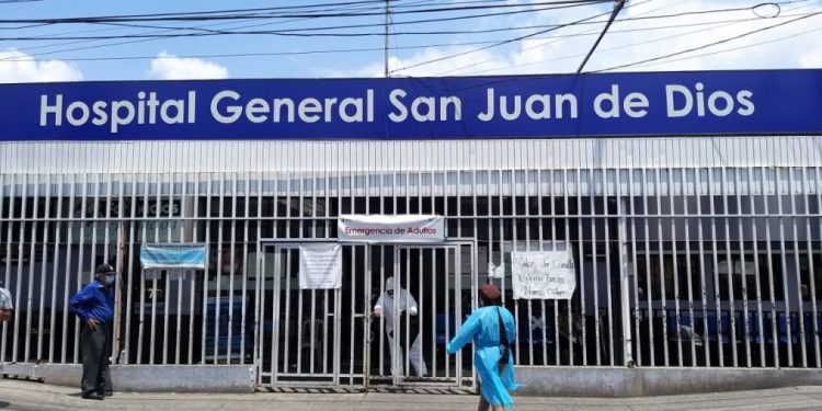 Hospital General San Juan de Dios fortalece atención pediátrica con donación de equipo médico. (Foto: archivo)