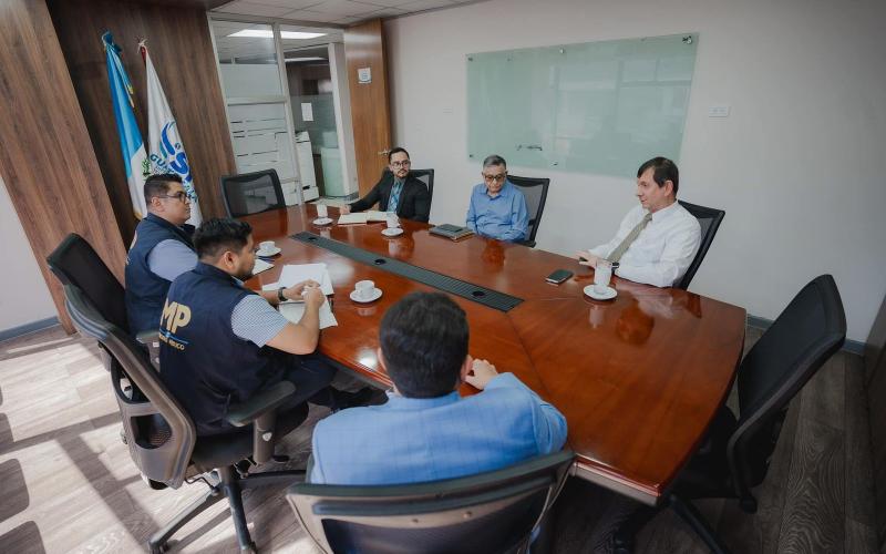 La Superintendencia de Telecomunicaciones (SIT) invita pa ser parte de la reducción de la brecha digital en el país.