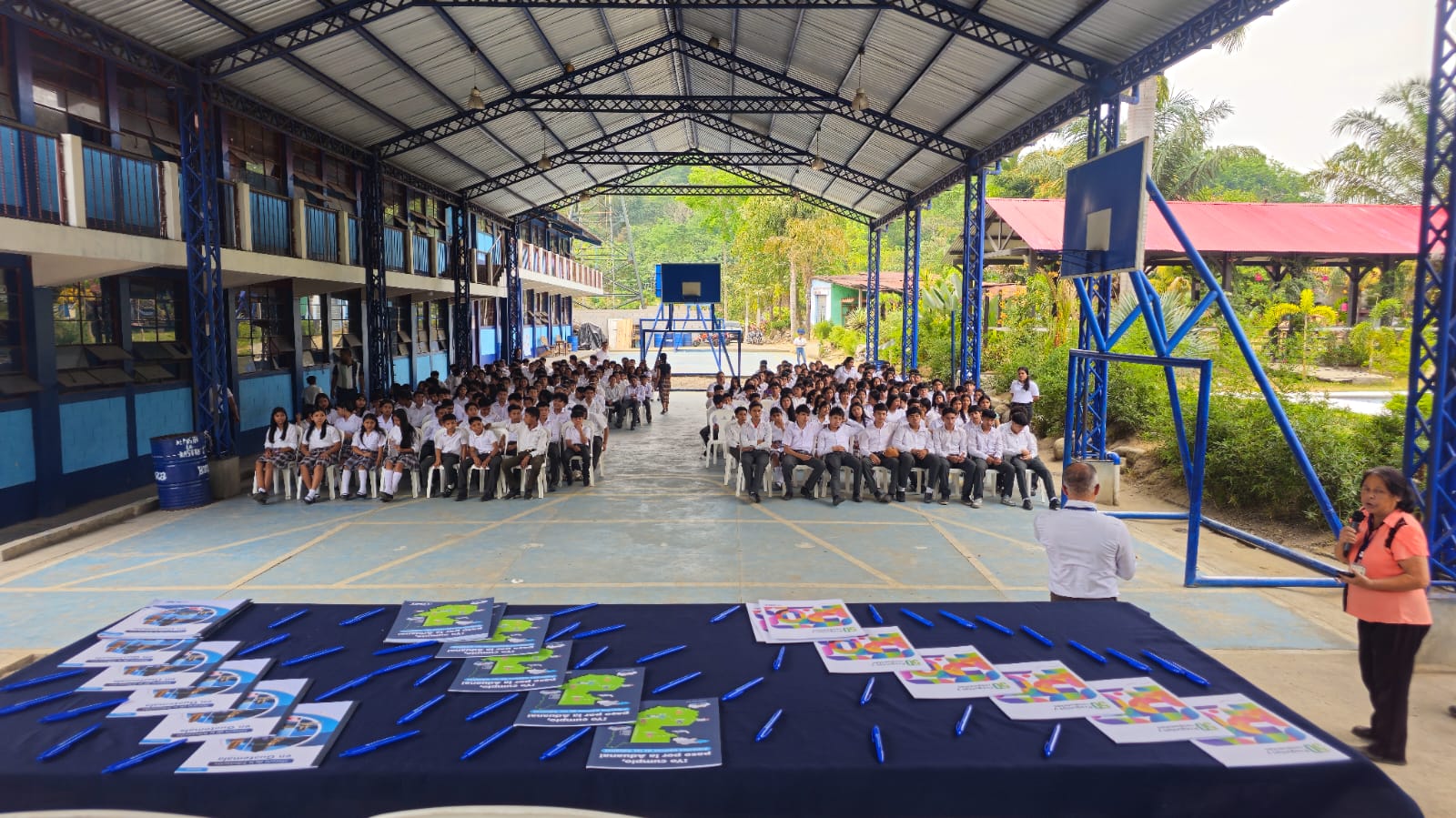 SAT fortalece la cultura tributaria impactando a más de 12 mil niños y jóvenes desde las aulas