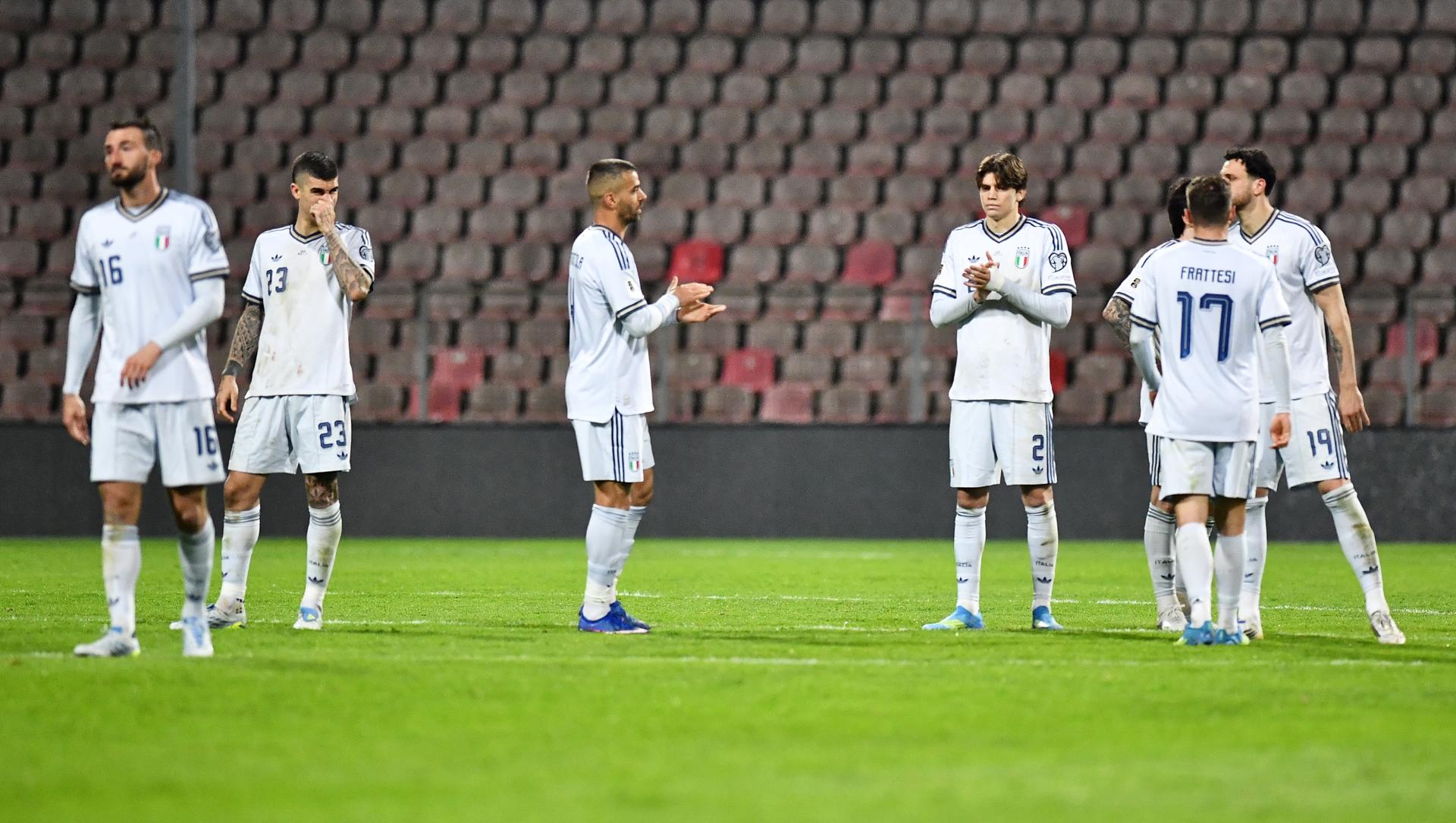 Italia vuelve a tocar fondo y queda fuera de su tercer mundial consecutivo