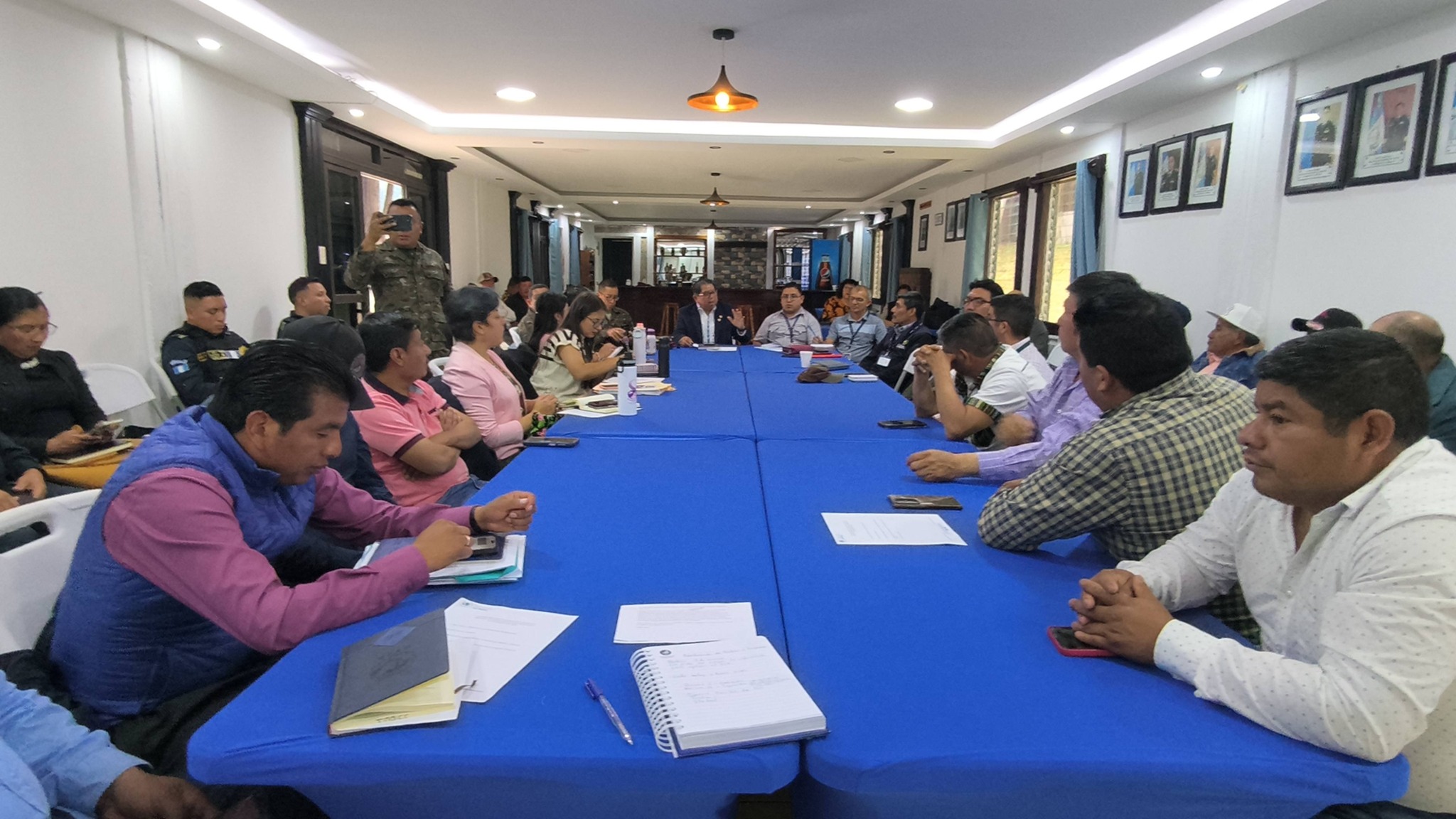 Presentan iniciativa intersectorial Mano a Mano a las autoridades de Tajumulco e Ixchiguán