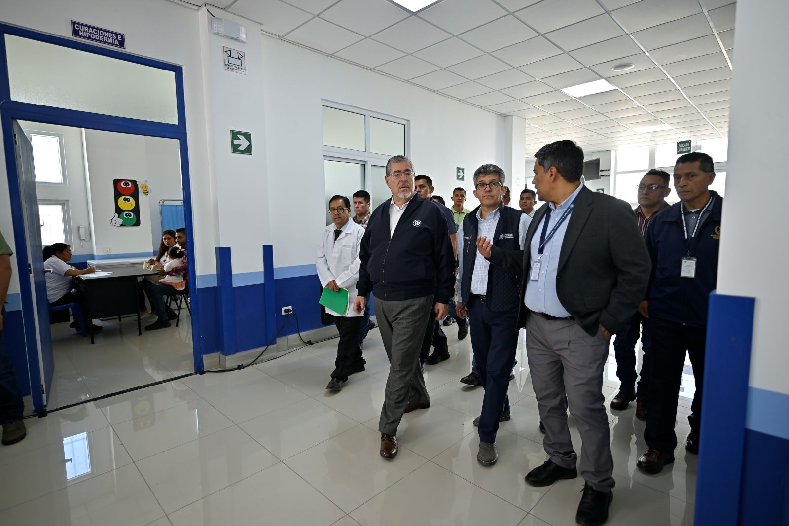 Presidente Arévalo ratifica objetivo de recuperación y fortalecimiento del sistema de salud