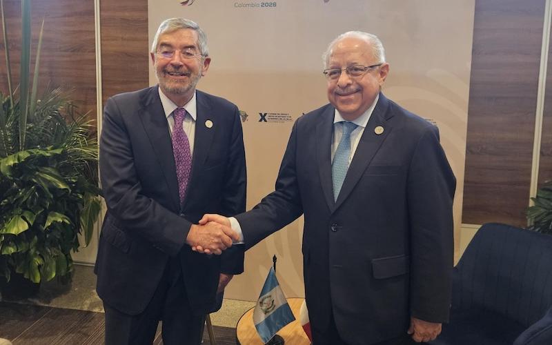 Cancilleres de Guatemala (derecha) y México (izquierda). / Foto: Minex.