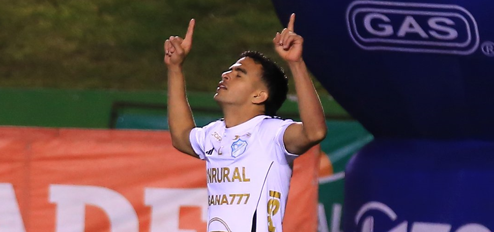Comunicaciones derrota a Malacateco para olvidarse del descenso en la Liga Nacional
