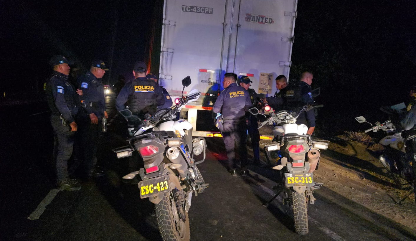 Furgón recuperado en Escuintla. / Foto: PNC