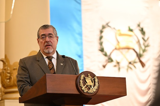 Presidente ratifica el compromiso de su Gobierno con la defensa de los derechos humanos