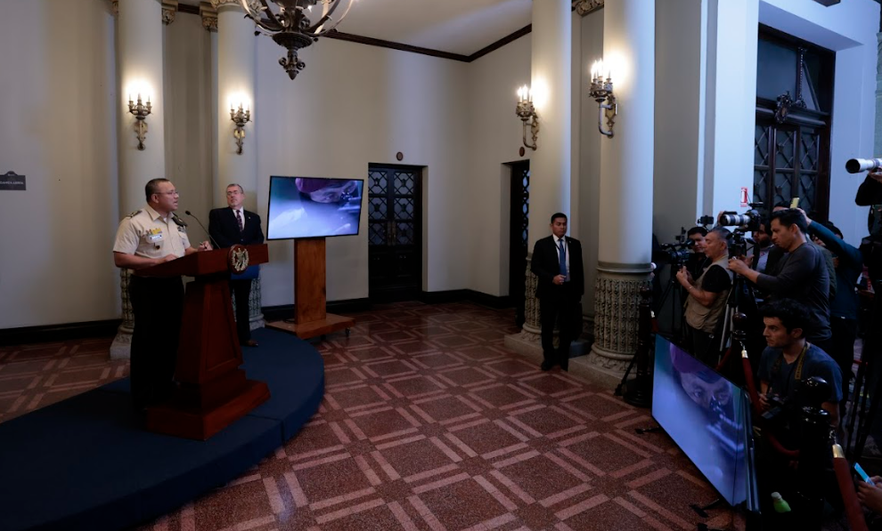 EE. UU. levanta embargo a Guatemala para compra de equipo militar