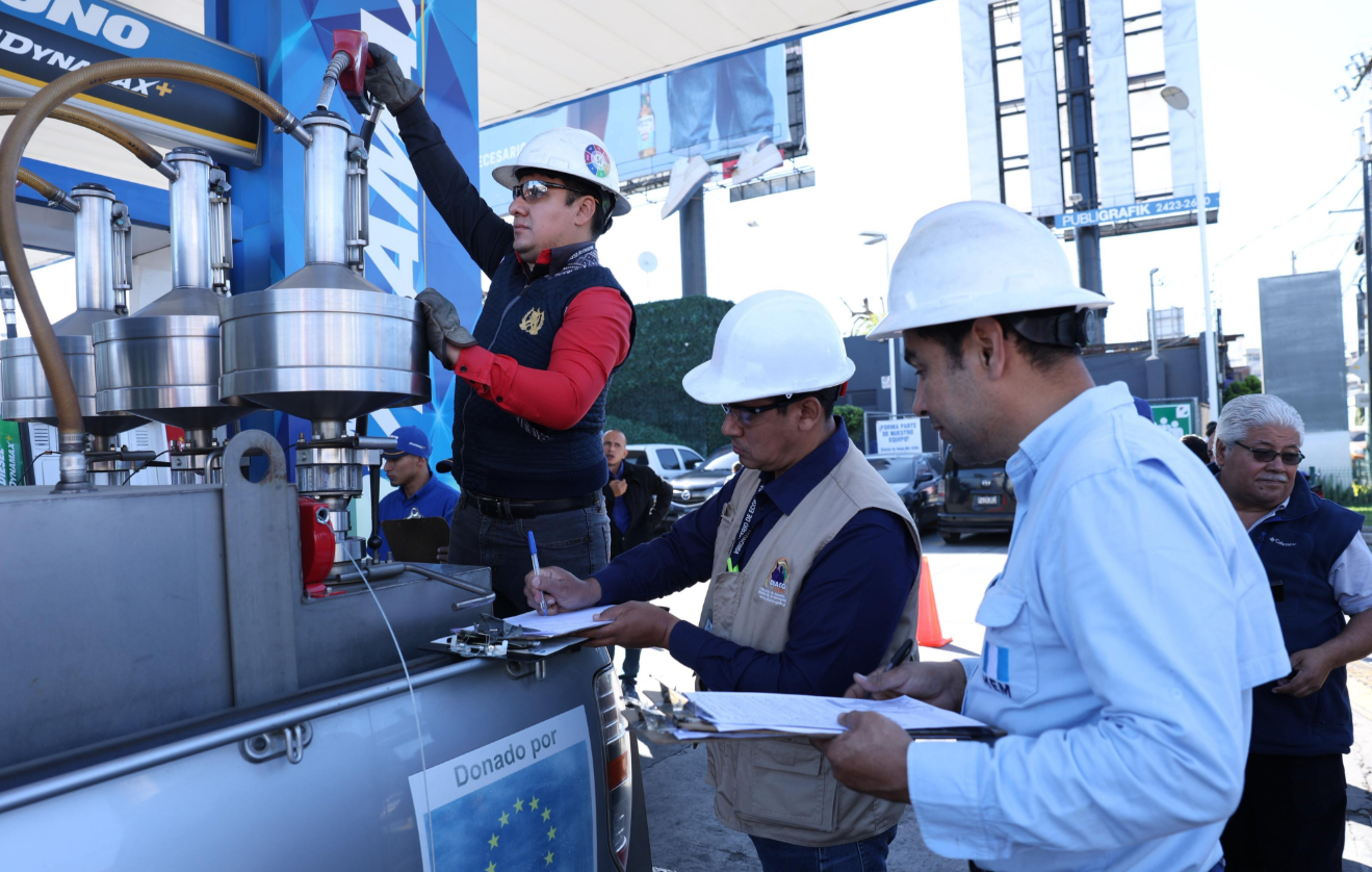 Diaco advierte posibles denuncias ante especulación de precios de combustibles