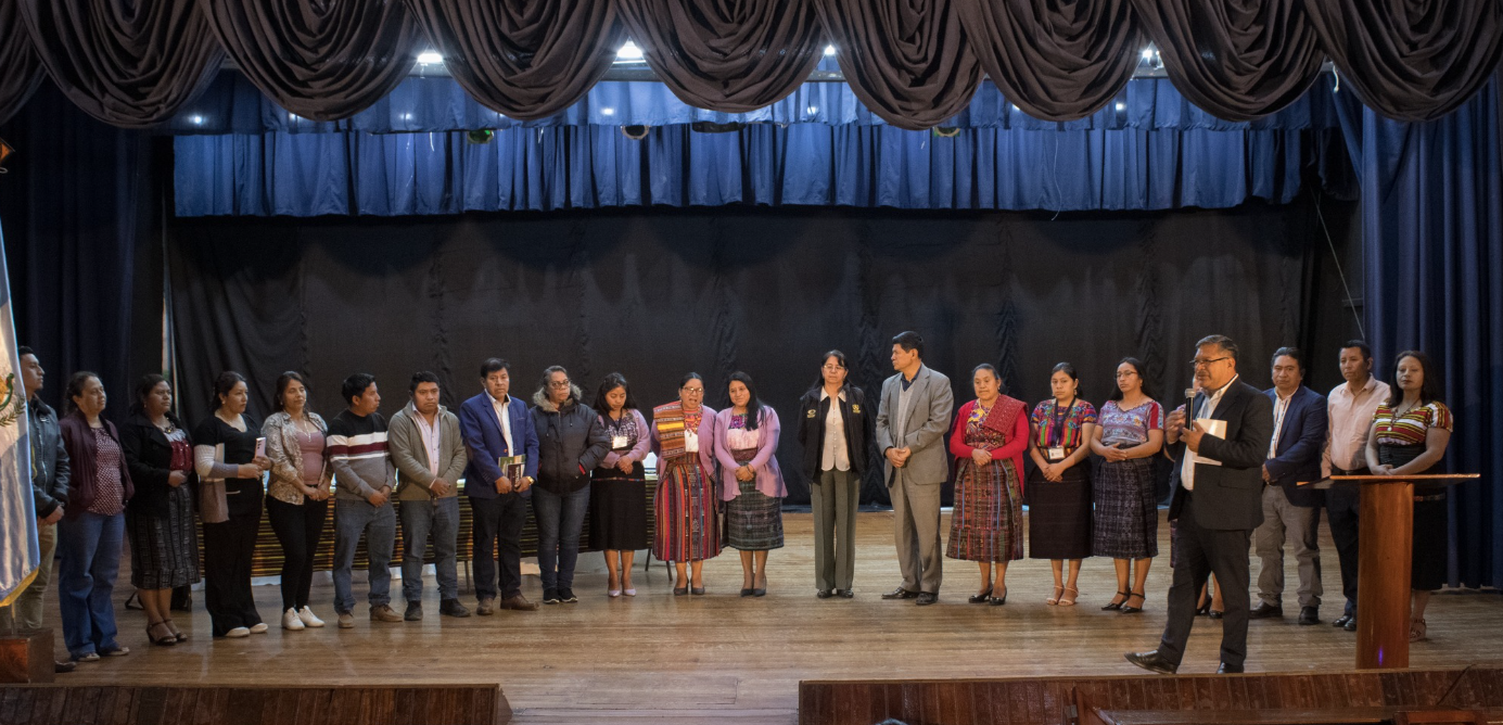Mineduc y ALMG impulsan educación Bilingüe en Quetzaltenango
