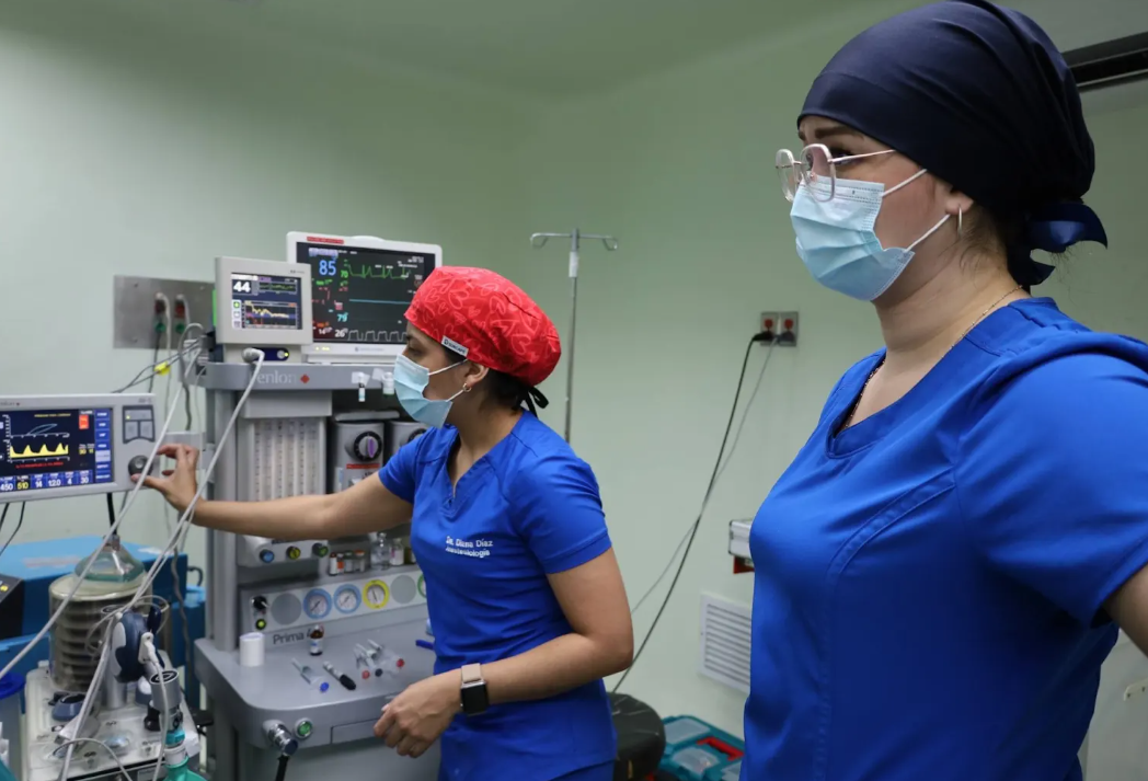 Hospital Regional de Occidente llevó a cabo una cirugía oncológica video laparoscópica. (Foto: