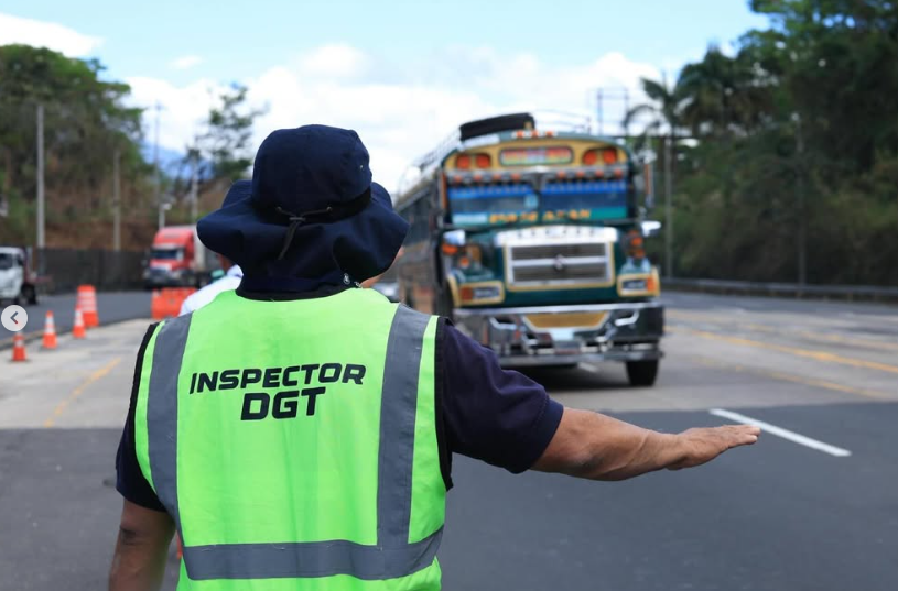 Instituciones de tránsito ejecutan operativos en carretera durante la Semana Santa./Foto: DGT.