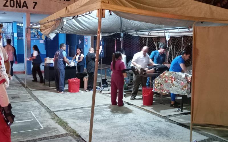 Ministerio de Salud mantiene acciones de respuesta integral a personas afectadas luego del incendio en la zona 7