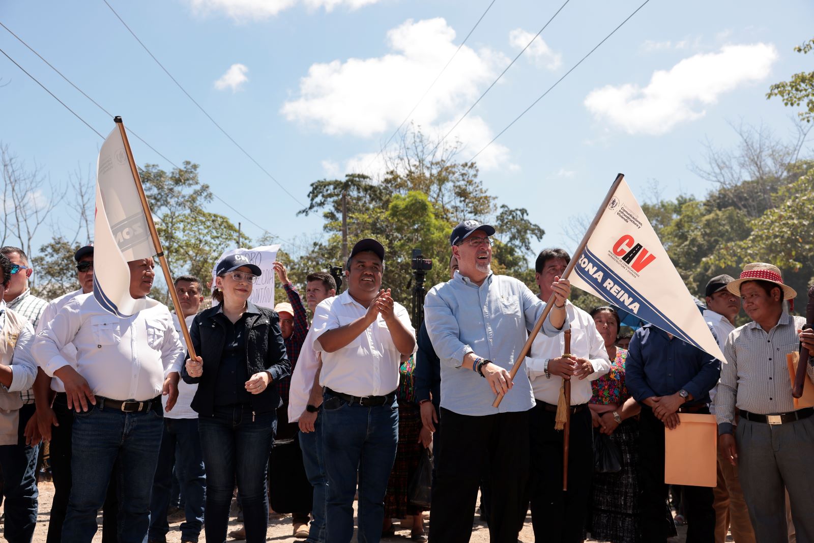 Presidente Arévalo: “Estamos aquí porque sí escuchamos, sí nos importa el pueblo que lo que necesita son caminos”