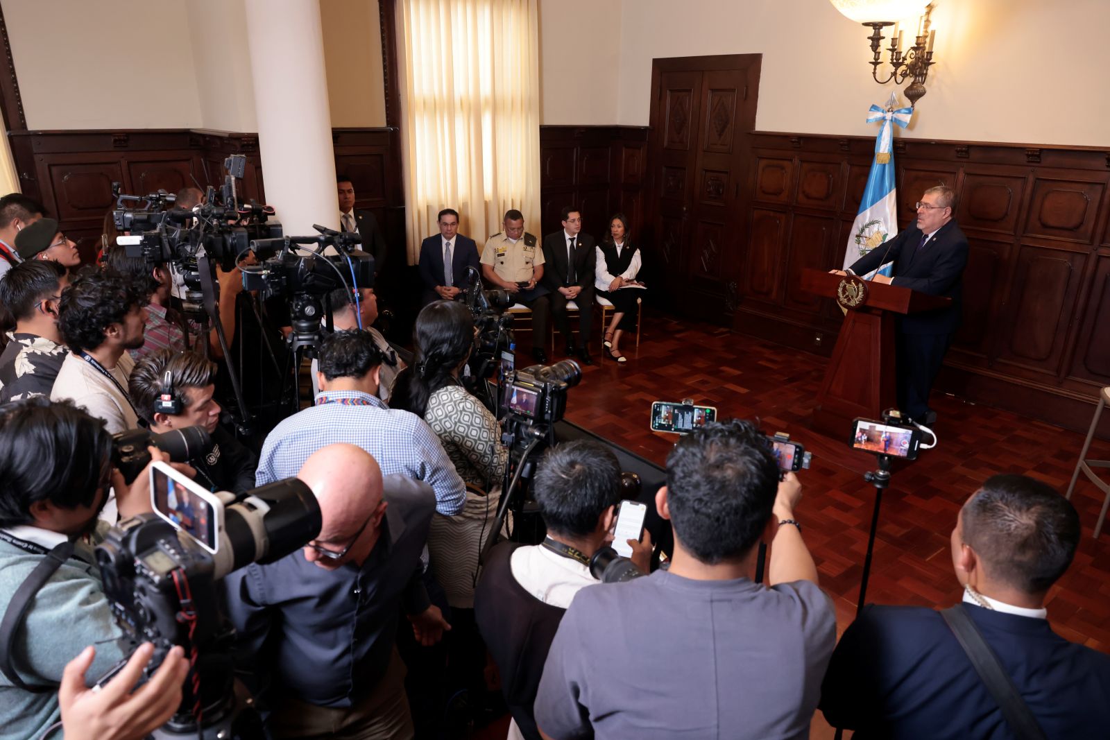 Presidente Arévalo anuncia nuevo estado de prevención por 15 días a nivel nacional