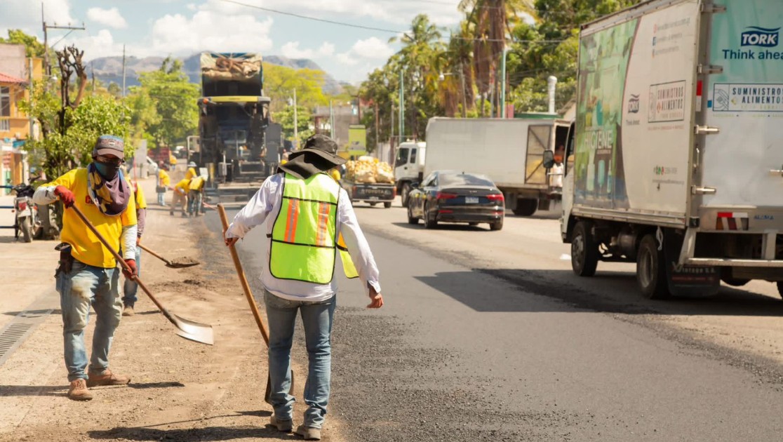 Avanza recuperación de la carretera CA-10 en Chiquimula