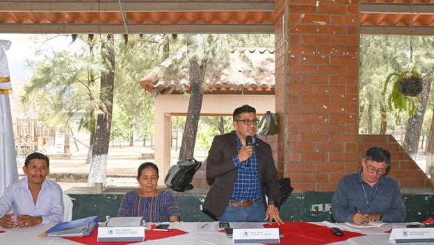 Codede de Baja Verapaz celebra tercera reunión ordinaria y prioriza proyectos para 2027