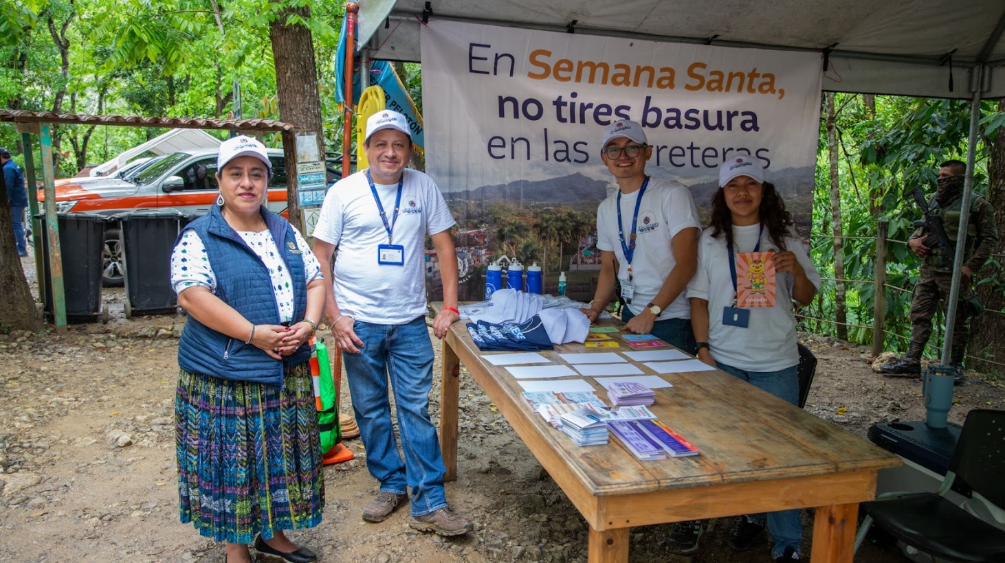 Fortalecen acciones de ordenamiento y prevención en Lanquín durante Semana Mayor 2026