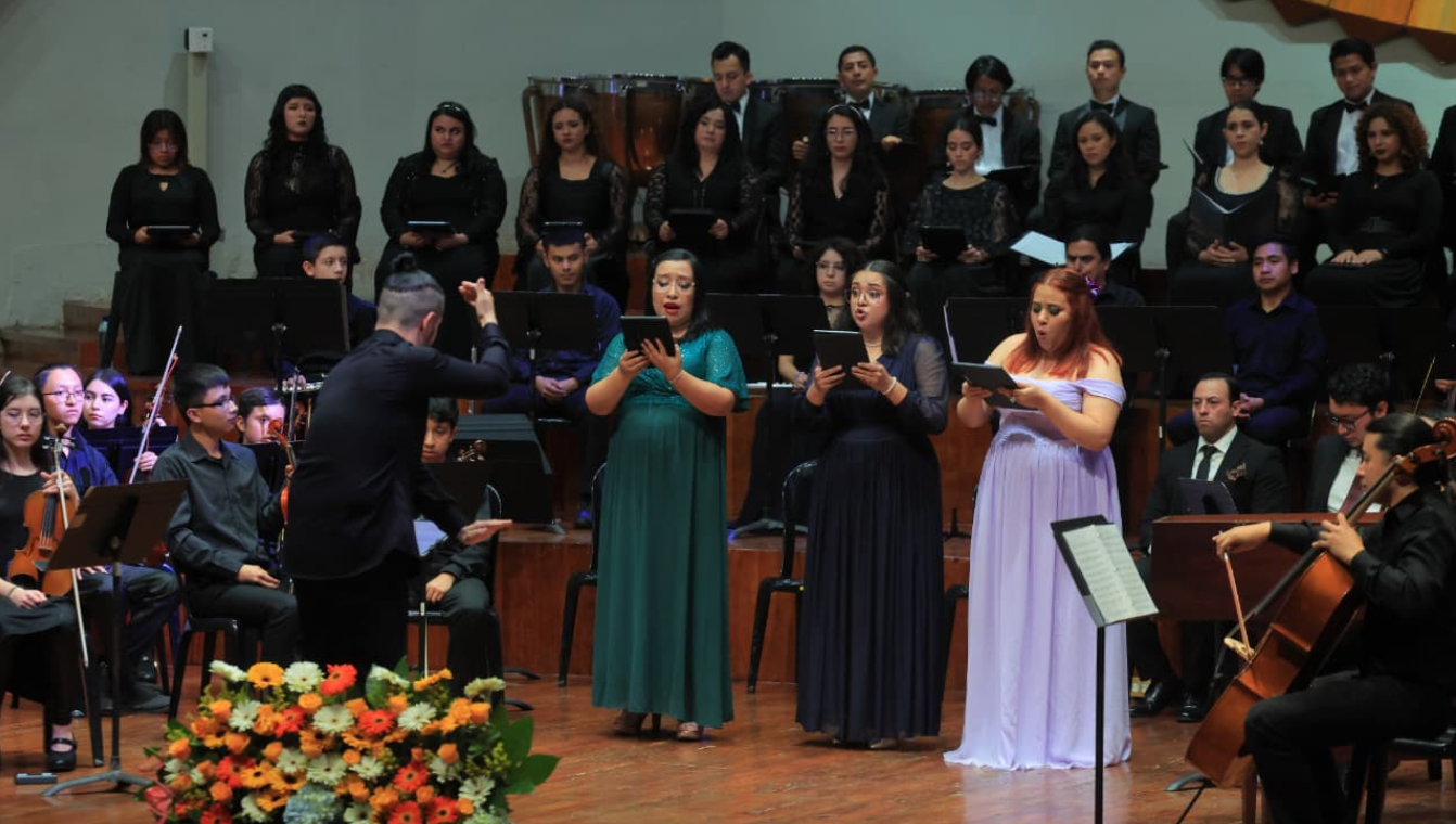 Ministro de Cultura destaca participación de la juventud en la música