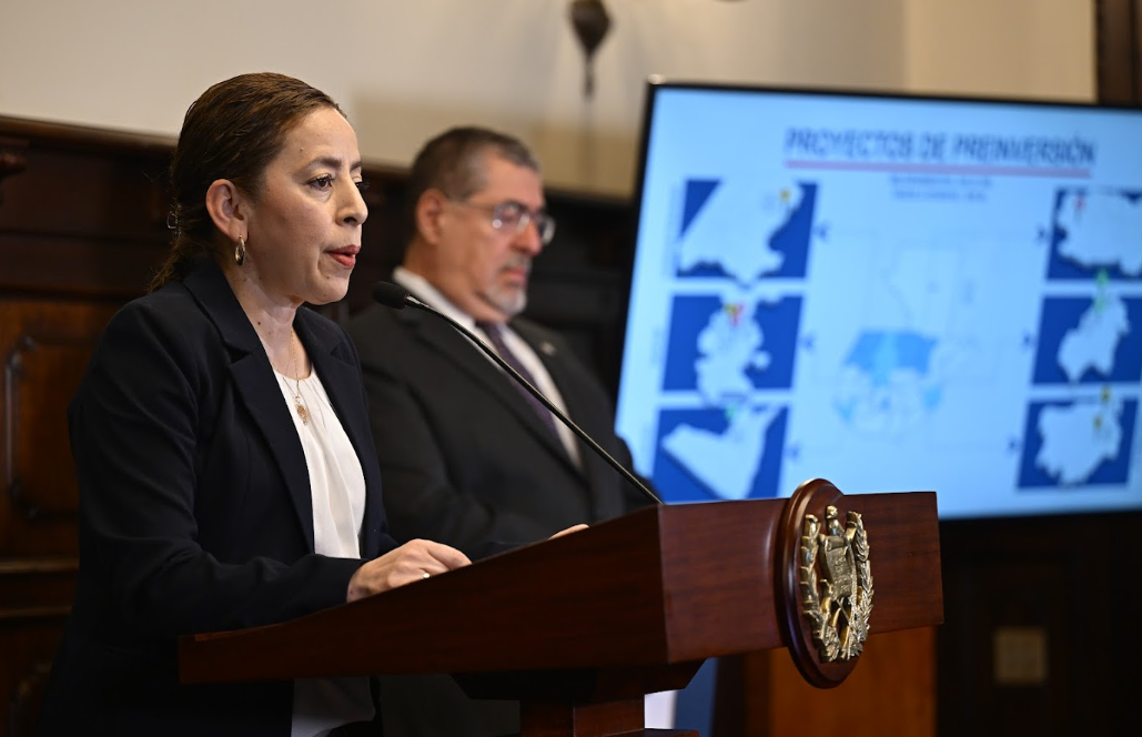 CIV avanza en fase administrativa de proyectos de carreteras e institutos regionales