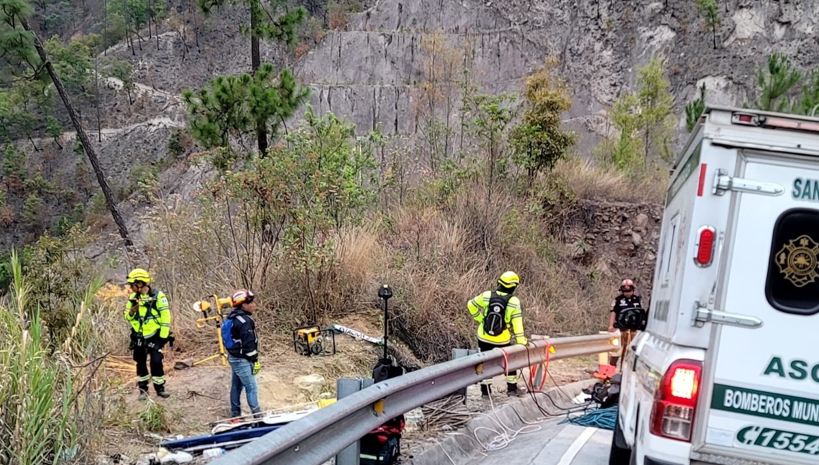 Hospital de Quiché atiende a los afectados por el accidente de tránsito ocurrido en la ruta Tecpán-Quiché