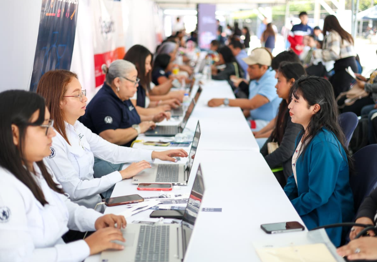 Feria Nacional del Empleo se desarrolla con éxito en distintos departamentos del país