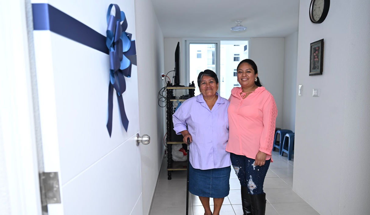 “Soy la primera en mi familia en contar con una casa propia”, dice Ana María, beneficiada con Mi Primera Casa