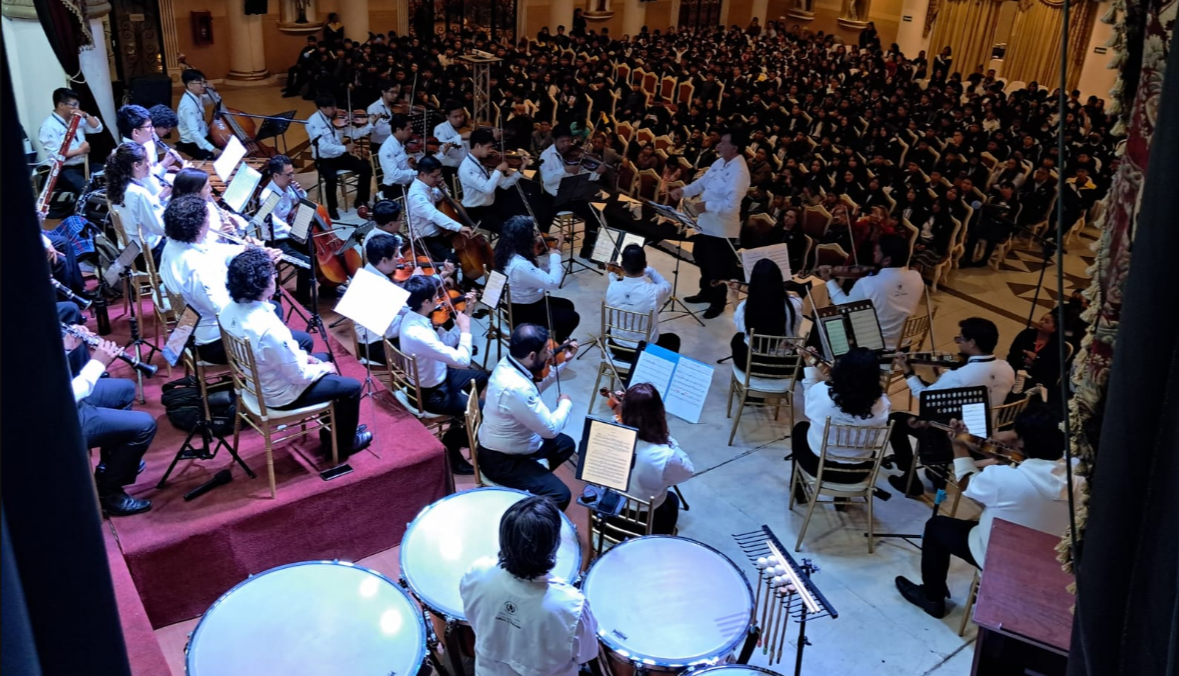 Entre notas y sueños: más de mil 700 estudiantes descubren la magia de la música en Quetzaltenango