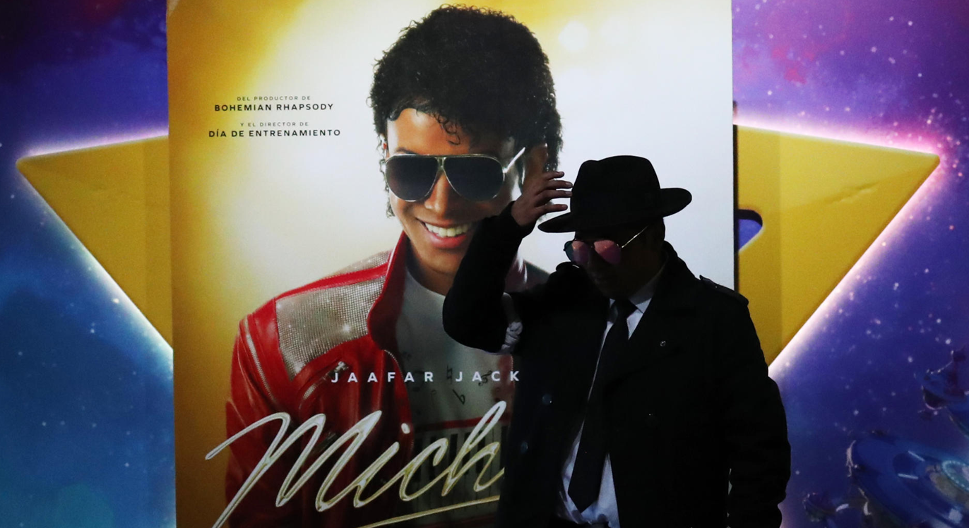 Michael Jackson irrumpe con fuerza en la taquilla global
