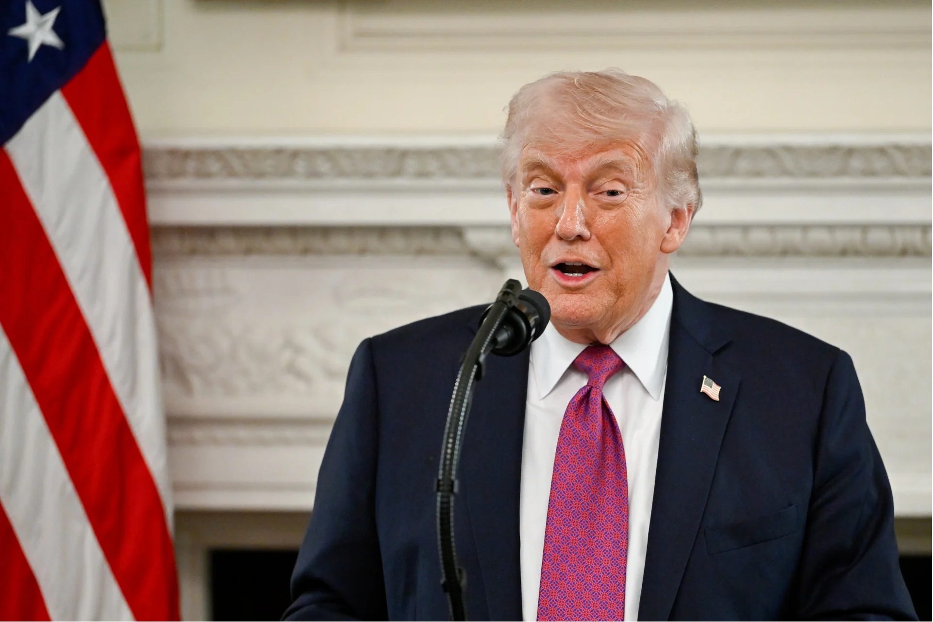 El presidente Donald Trump asegura que Irán hizo nueva propuesta, pero aún no es suficiente.