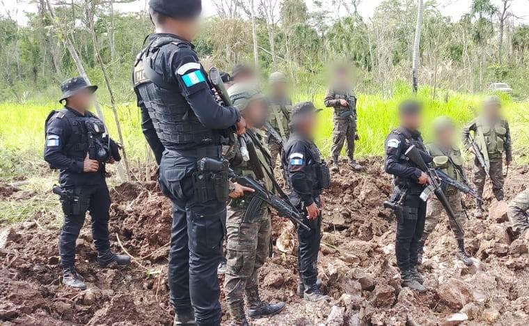 PNC destruye pista clandestina en Petén durante operativo antinarcótico en zona fronteriza