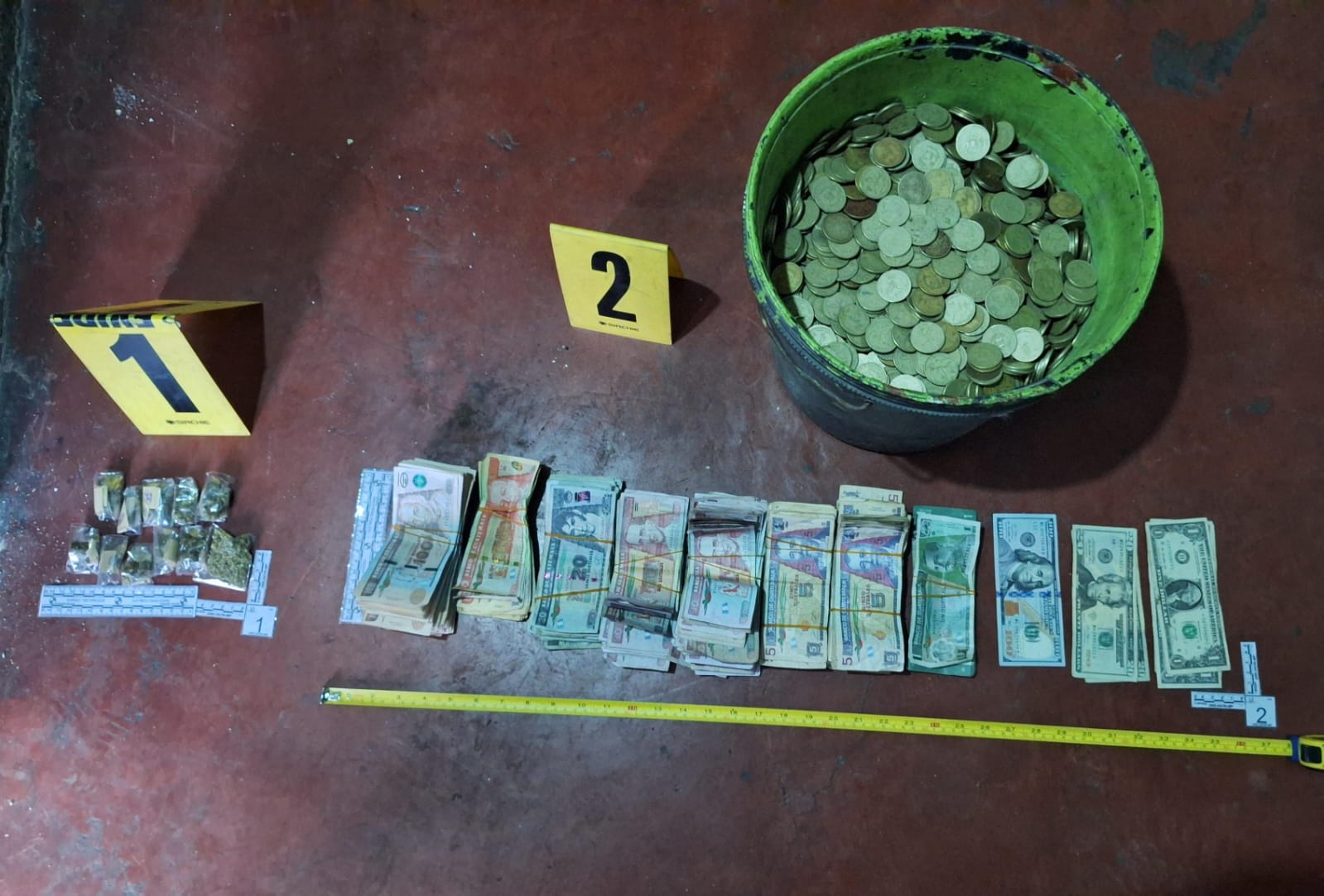 PNC desarticula punto de venta de droga y decomisa más de 25 mil quetzales en Escuintla