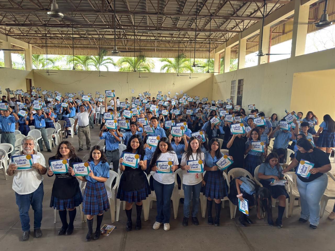 Programa de Cultura Fiscal benefició a más de 650 estudiantes de Petén