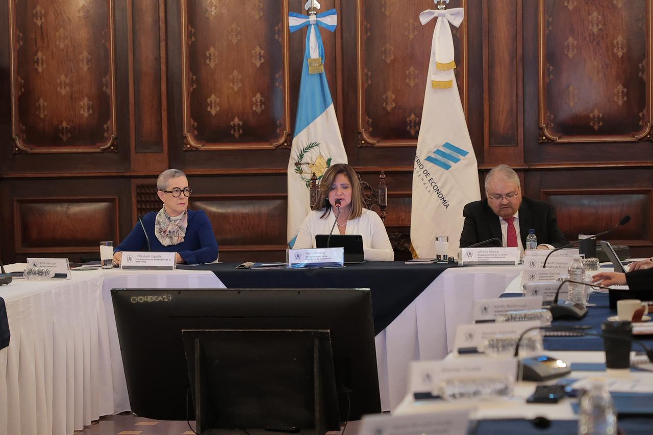 Banguat destaca impacto leve en la economía nacional ante precios internacionales de combustibles