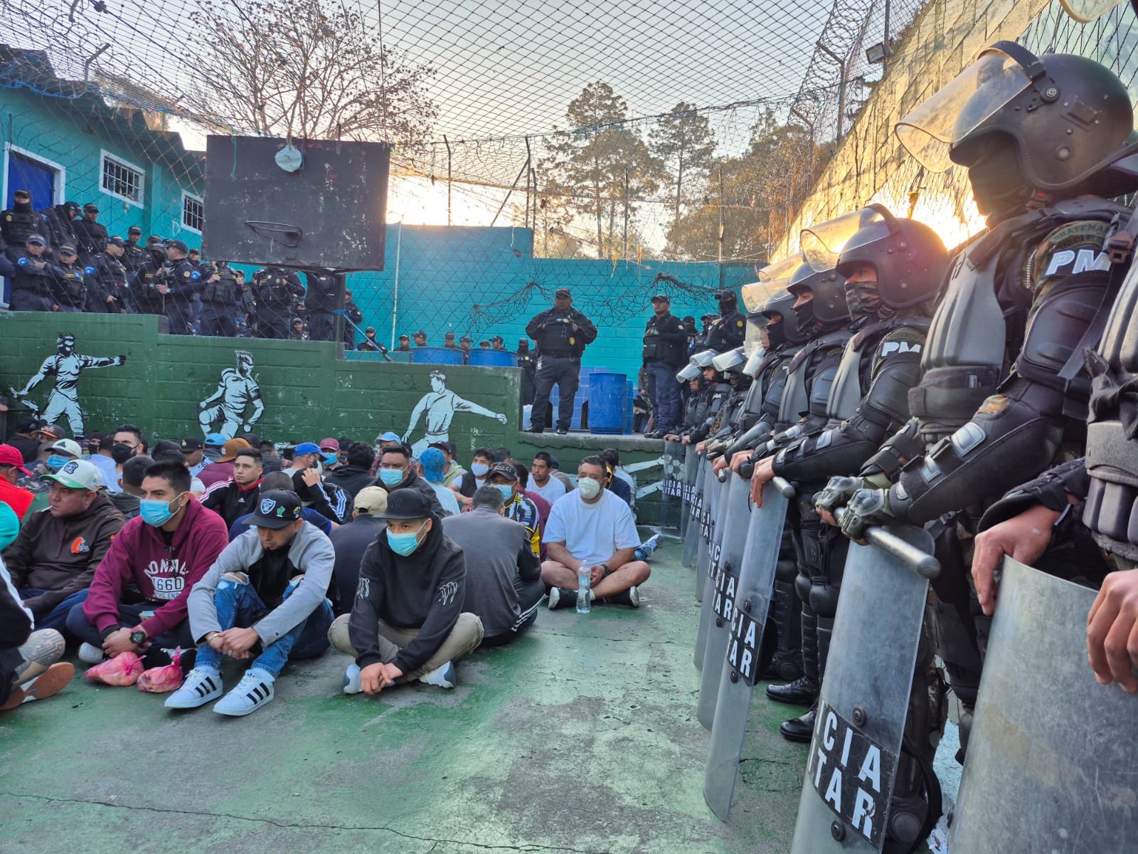 Autoridades desarrollan requisa focalizada en el preventivo de Chimaltenango