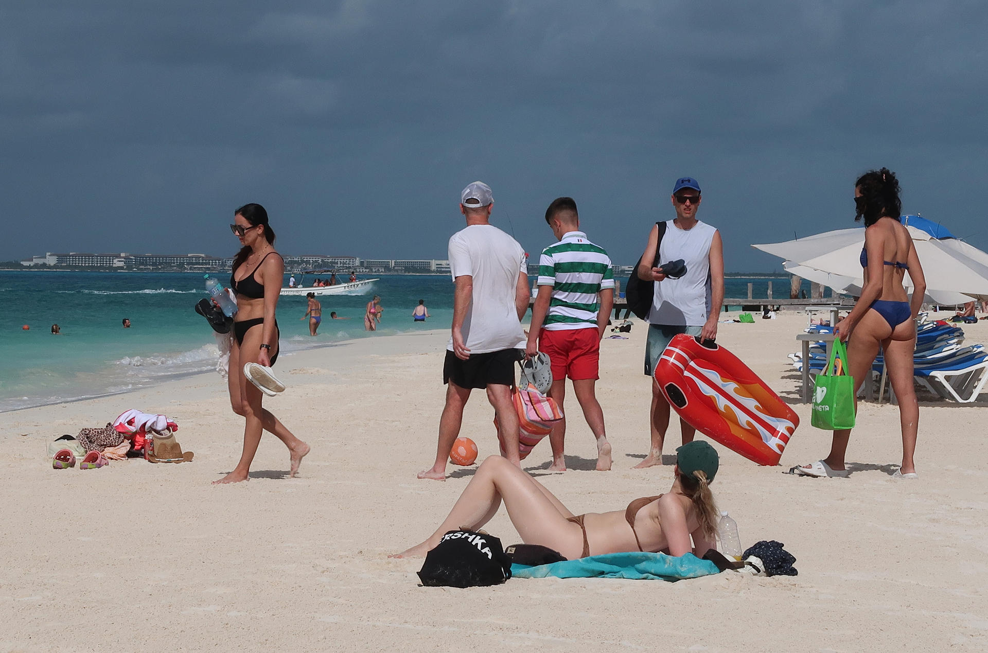 Turismo Las playas siguen siendo un atractivo en distintos países de la región durante la Semana Santa.