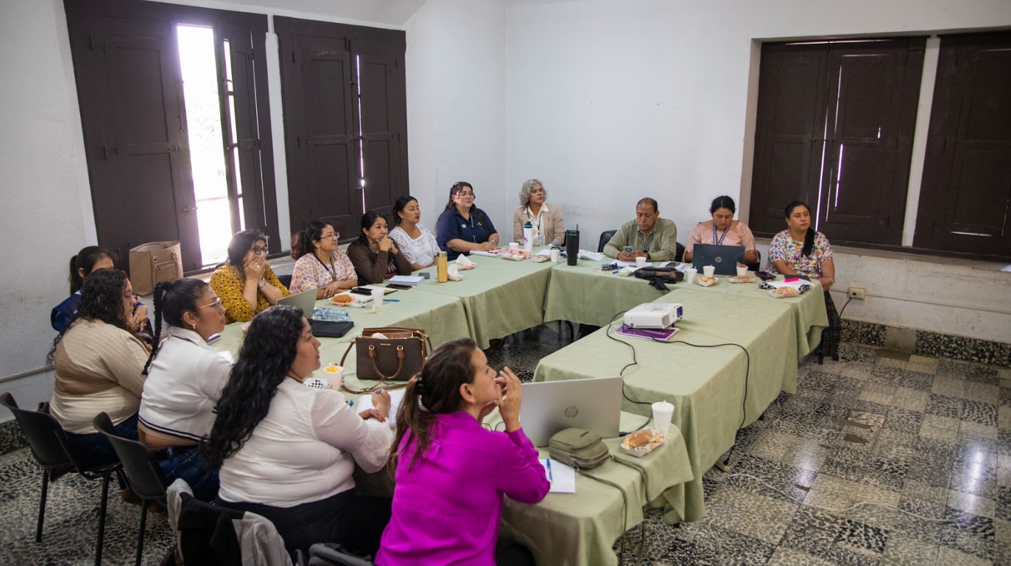 Alta Verapaz fortalece la coordinación interinstitucional en reunión de Codemujer