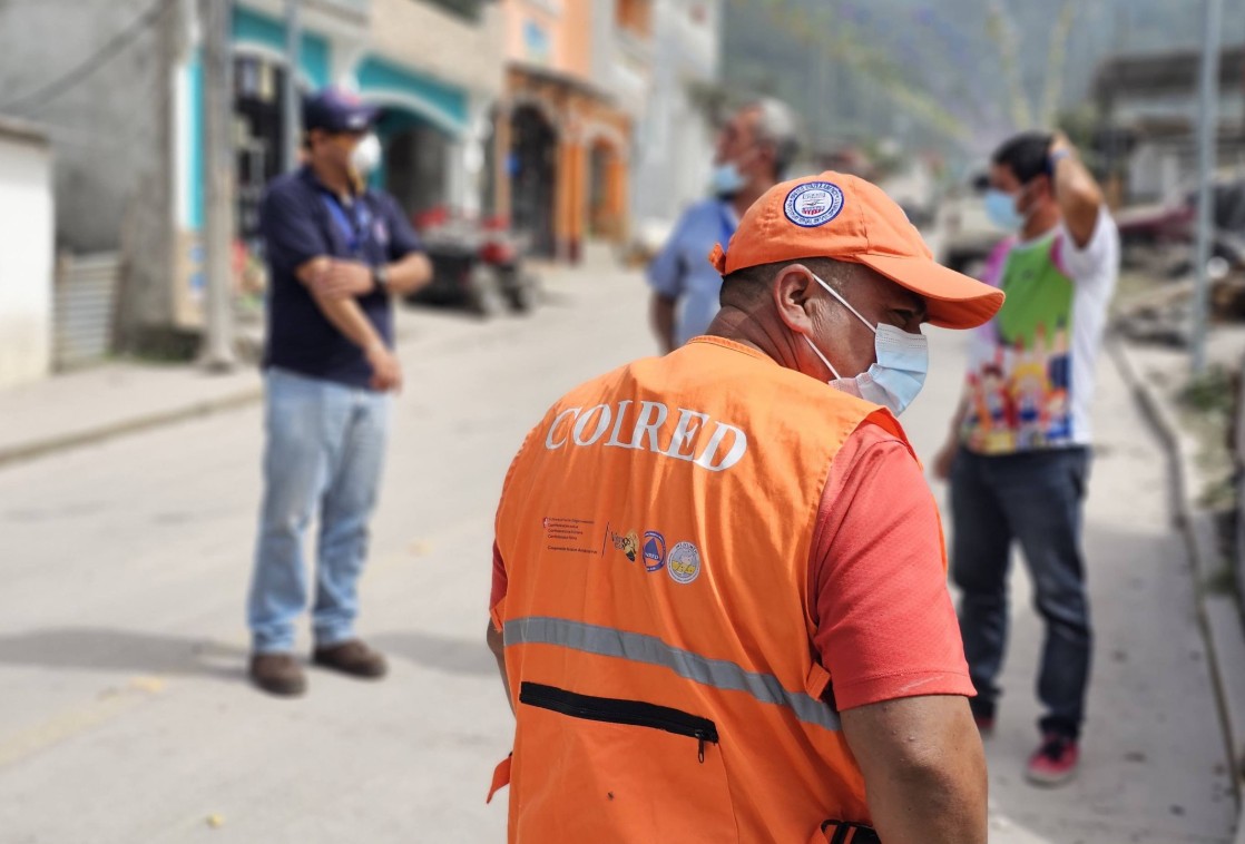 Socializan medidas preventivas por actividad volcánica en El Palmar