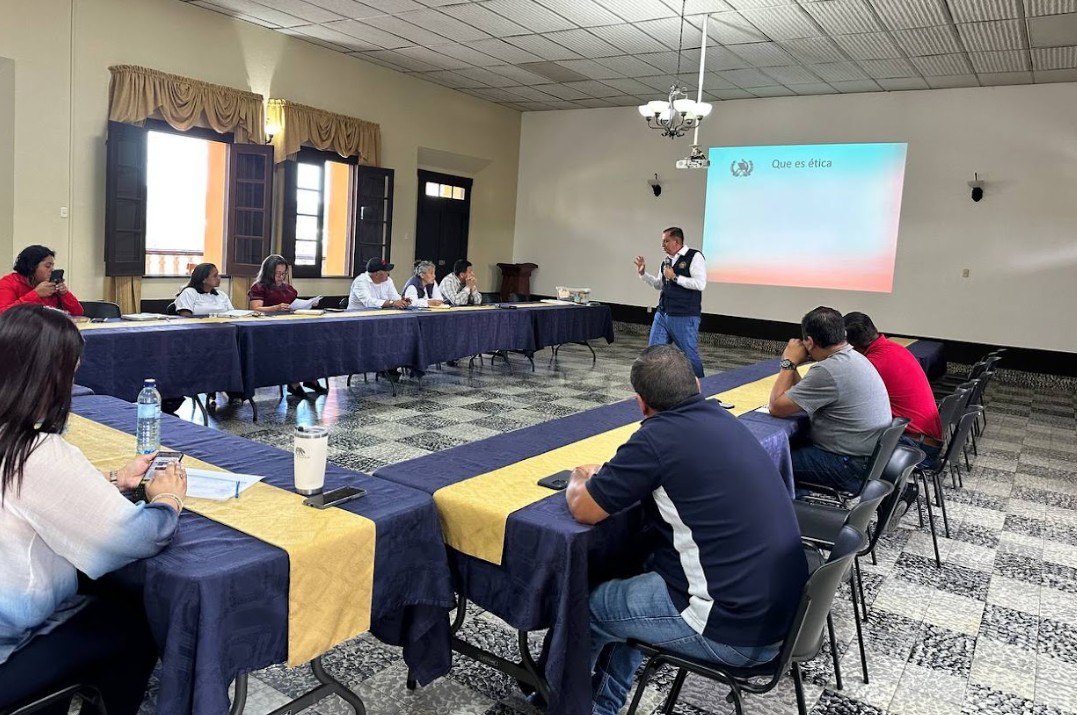 Alta Verapaz fortalece la integridad institucional con jornada de capacitación en ética pública