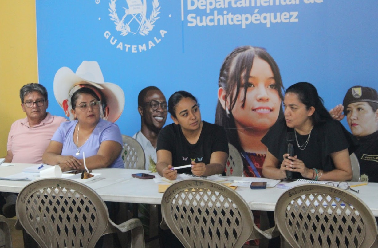 Autoridades de Suchitepéquez impulsan plan integral para migrantes retornados