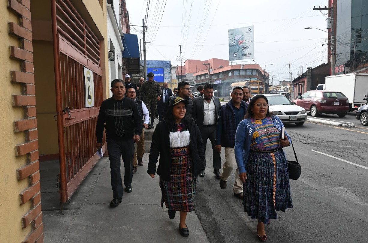 Dan seguimiento al plan piloto de cámaras de videovigilancia en Quetzaltenango