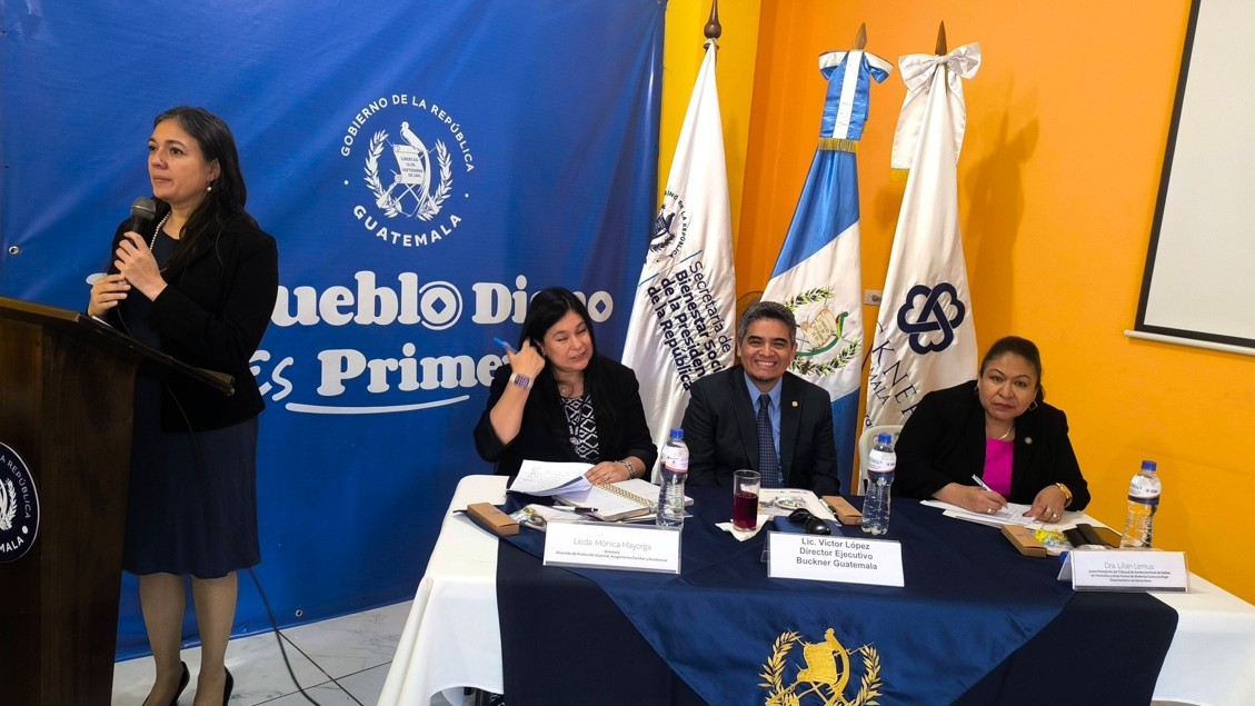 Celebran conversatorio para fortalecer la elaboración de peritajes en casos de niñez y adolescencia en Santa Rosa