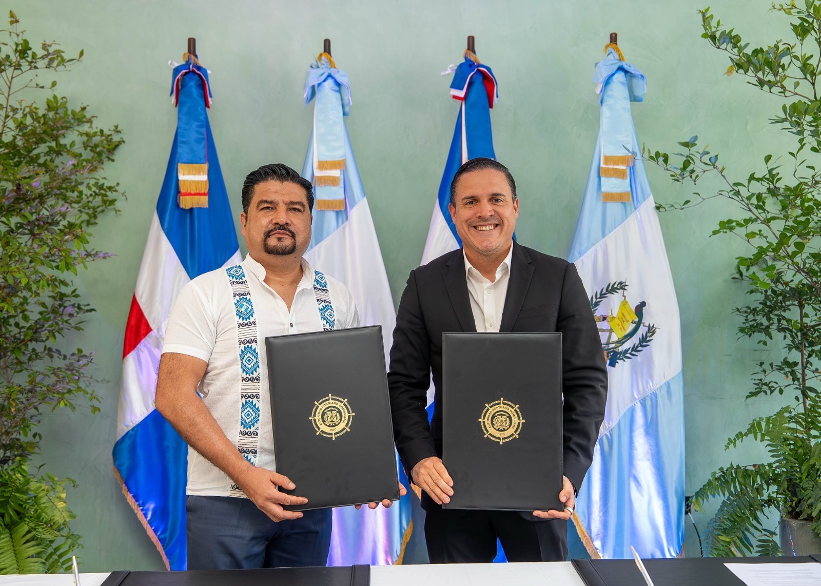 Guatemala y República Dominicana suscriben acuerdo para la cooperación portuaria. / Foto: Sistema Portuario Nacional.