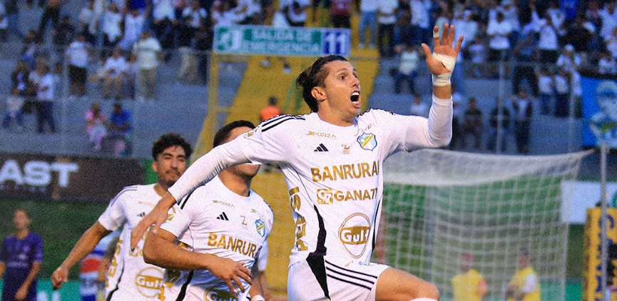 Comunicaciones elimina a Antigua GFC y se instala en semifinales del Clausura 2026