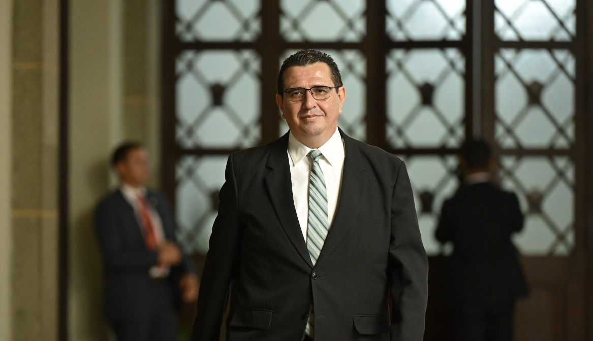 Presidente nombra a Gabriel Estuardo García Luna como fiscal general 2026-2030