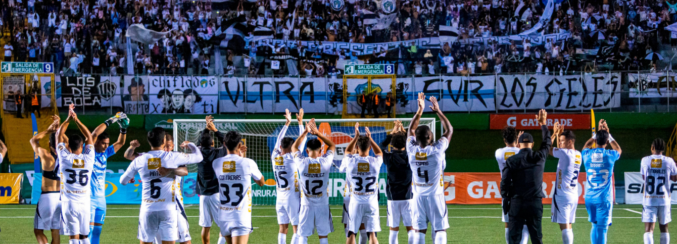 Comunicaciones buscará reafirmar paternidad ante Xelajú MC en las semifinales del Clausura 2026