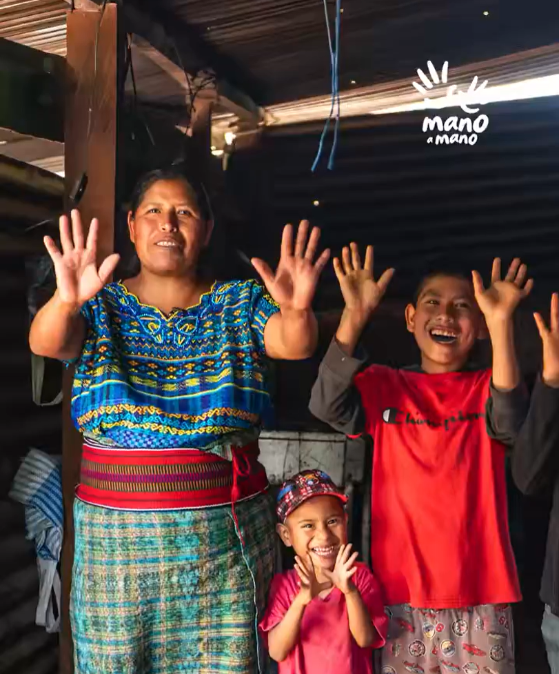 Transformando realidades “Mano a Mano”: familia de San Gaspar Ixchil destaca mejoras en su calidad de vida